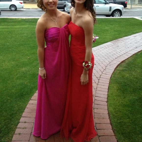 Fuchsia floor length gown - Picture 3 of 7